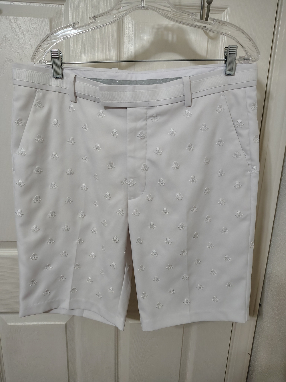 G/Fore Killer Skulls & Tees Embroidered White Golf Shorts Men's Size 35